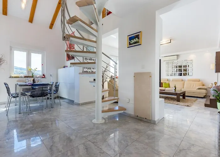 Apartment Aqua-juric *