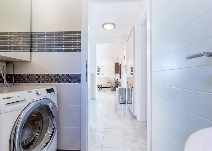 Aqua-juric Apartment