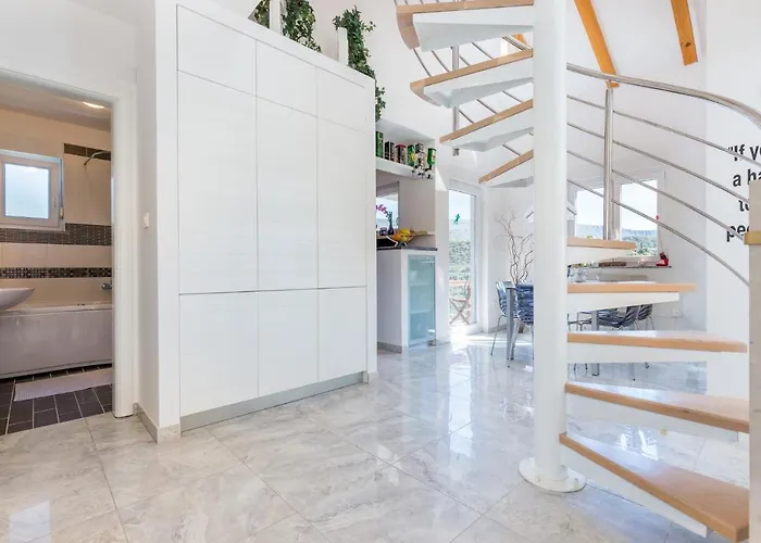 Apartment Aqua-juric